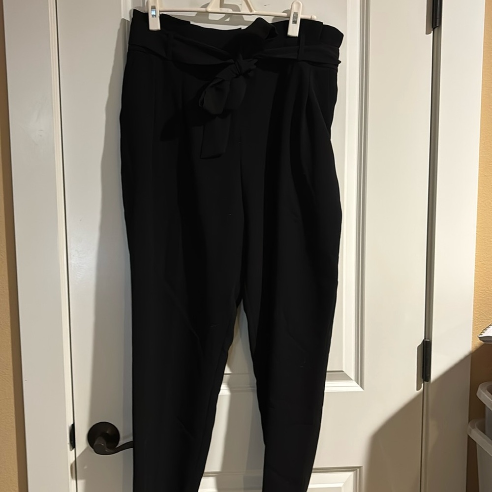 NWOT Topshop Pants with tie belt size 12